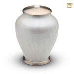 A522 Brass urn Simplicity