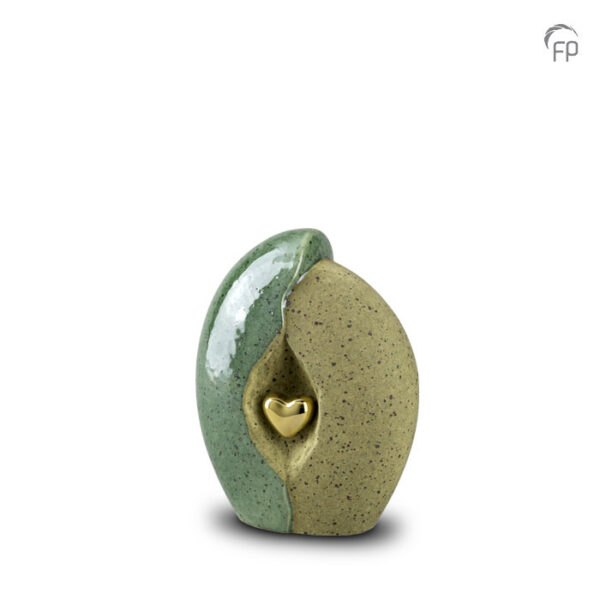KU 003 S Ceramic small urn