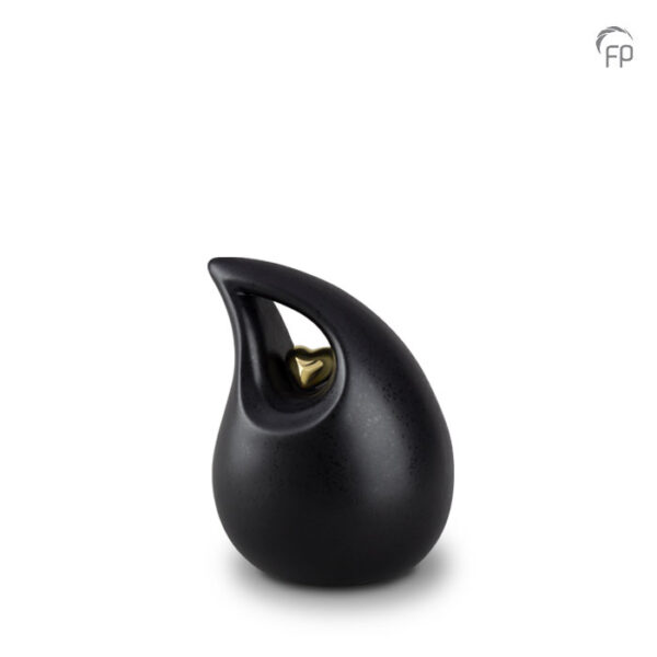 KU 004 S Ceramic small urn