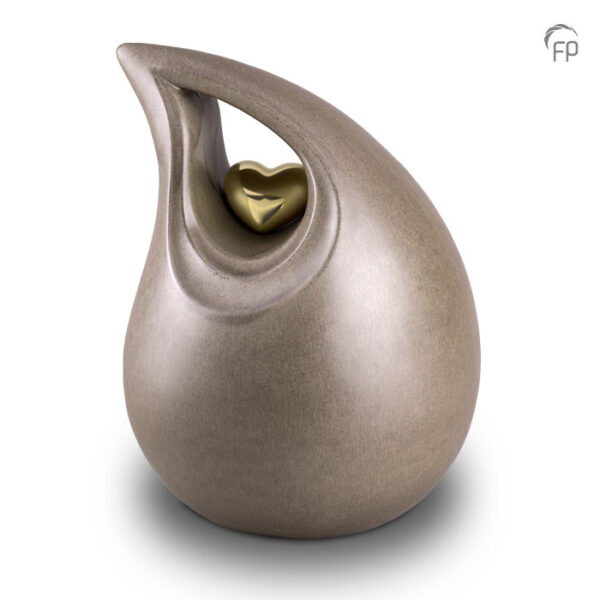 KU 006 Ceramic urn