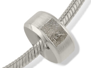 MB 003_FP Ash jewellery Memorial Bead with fingerprint