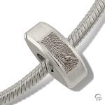 MB 005_FP Ash jewellery Memorial Bead with fingerprint