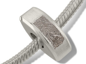 MB 005_FP Ash jewellery Memorial Bead with fingerprint