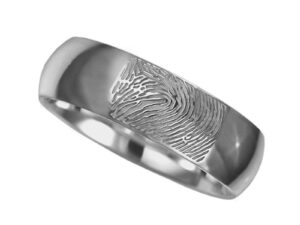RF 01.6 - Ring glossy with fingerprint