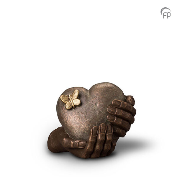 UGK 065 A Ceramic urn bronze