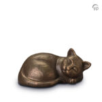 UGK 210 Ceramic pet urn bronze