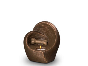 UGK 215 Ceramic pet urn bronze