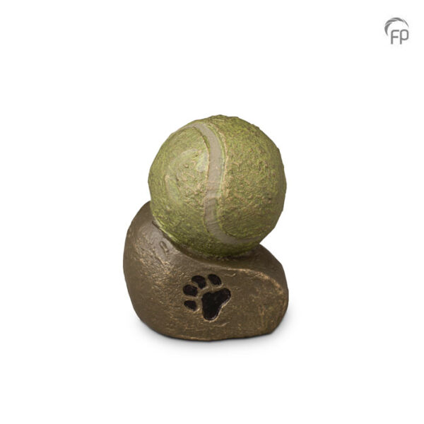 UGK 219 Ceramic pet urn bronze
