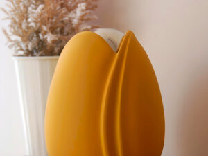A1050 Tulip Standard Adult Urn Yellow & Pol Silver - Image 1