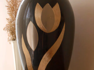 A502 Majestic Tulip Standard Adult Urn Midnight & Bru Pewter - Image 1